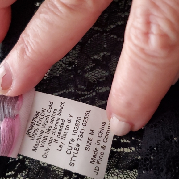 Sheer stretchy lace pull up bottoms - Picture 5 of 8